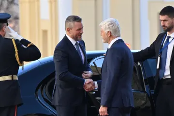 Rozdílnost názorů by neměla ovlivnit naše vztahy, shodli se Pavel a Pellegrini