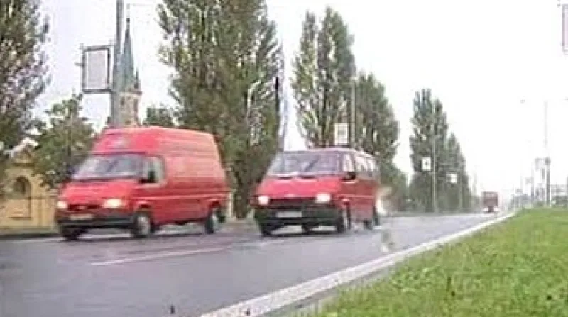 Dvě dodávky v Plzni