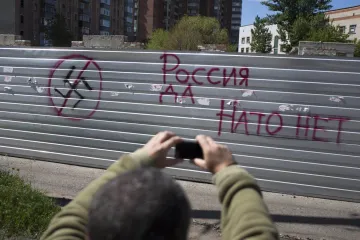 Velitel NATO: Moskva k úspěchu na Ukrajině invazi nepotřebuje