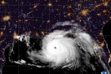 Američtí meteorologové varují před silnou sezonou hurikánů