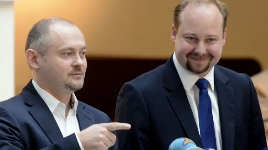 Vedení ČSSD schválilo referendum, návrhy Tejce neprošly