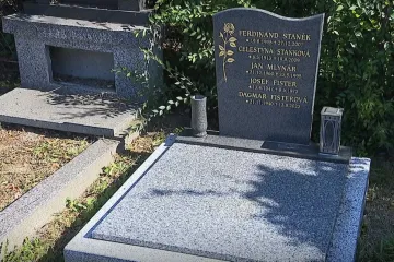 Žena z Ostravy pátrá po ostatcích babičky. Z hrobu zmizely po zásahu radnice