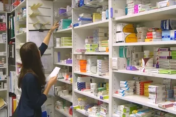 Britské firmy se kvůli brexitové nejistotě rekordně předzásobují 