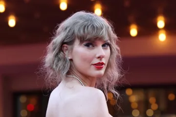 Obří turné Taylor Swiftové plní státní kasy a hýbe mezinárodními vztahy
