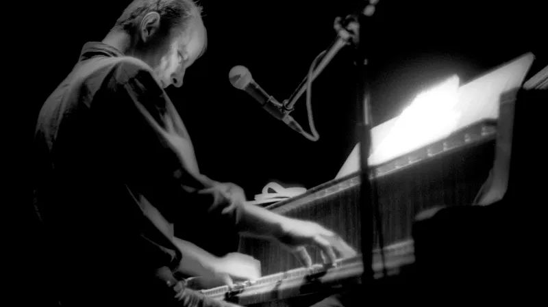 Filip Topol, Palác Akropolis, 2003