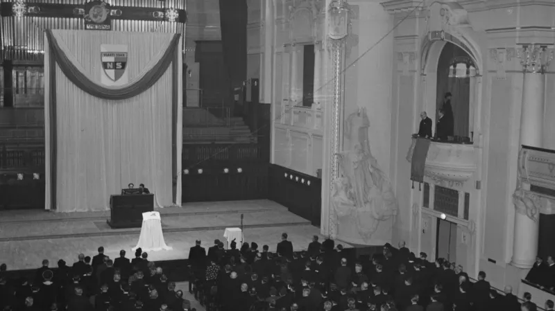 „Měsíc české knihy“ v Obecním domě, 2. 12. 1939, Protektorát Čechy a Morava