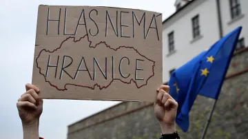 Protesty proti Ficově vládě v Bratislavě