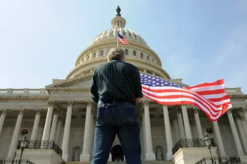 USA si chce na státní dluh vydělat prodejem ostrovů
