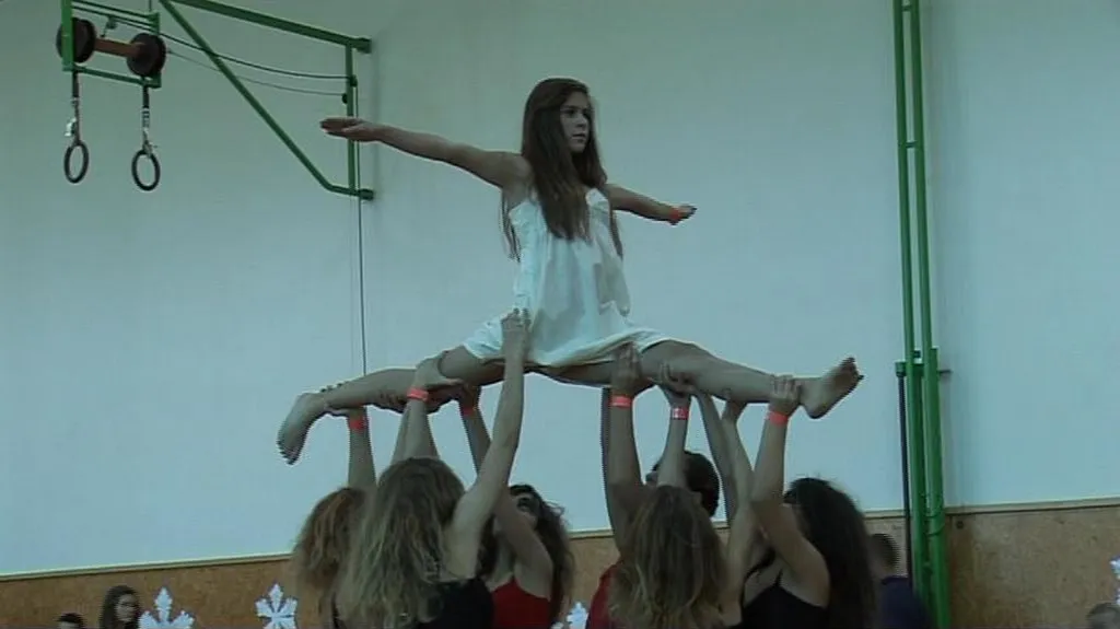 Artistické vystoupení taneční skupiny