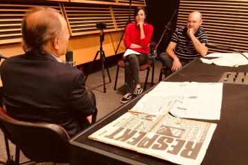 Od Svobodného slova k TikToku. Nová podcastová série Background ČT24: Generace provede etapami české novinařiny 