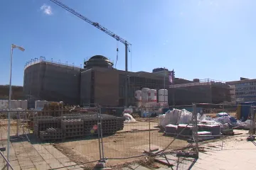 Samosprávám zůstává dost peněz. Schillerová je chce motivovat k investicím