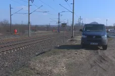 Kvůli poruše trakčního vedení mezi Chomutovem a Mostem jezdí vlaky jen po jedné koleji