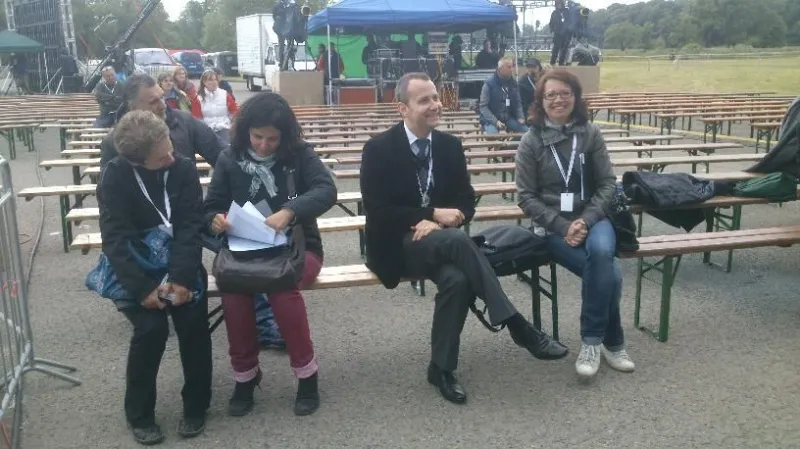 Patrick Diviš s produkcí, natáčení pořadu Cyril a Metoděj (Mikulčice 2013)