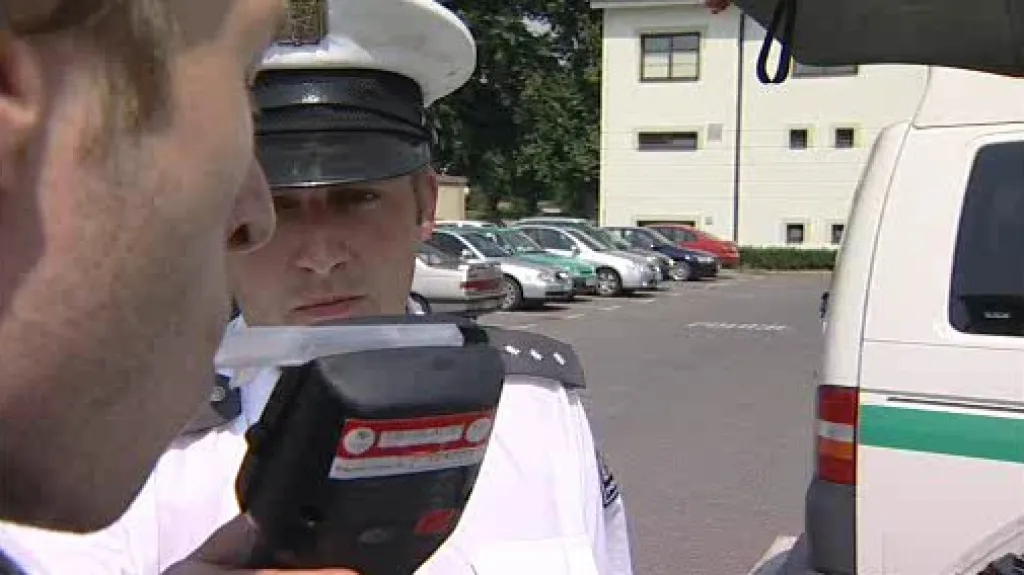 Policie dopadla mladíka, který skládal zkoušky v autoškole pod vlivem alkoholu