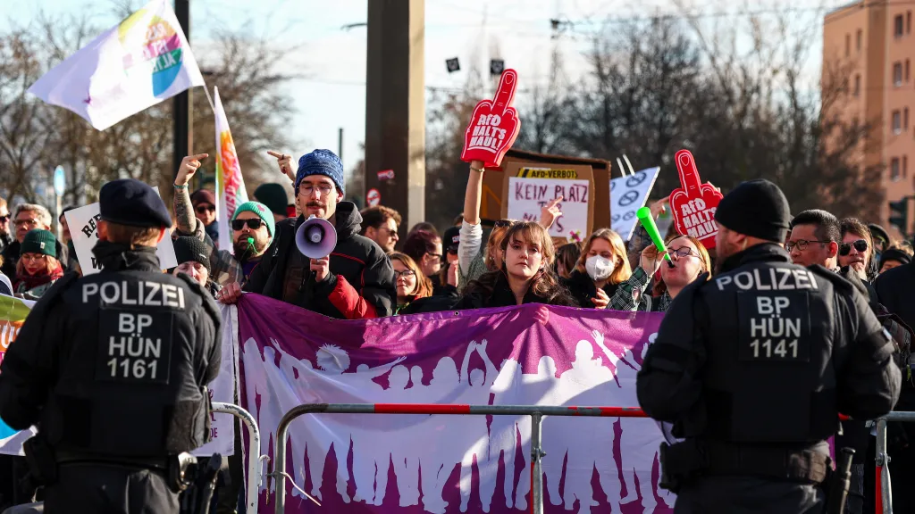 Protest proti krajně pravicové Alternativě pro Německo v Berlíně