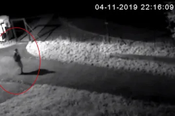 Policie hledá muže, který v pražských Nuslích přepadl neslyšící ženu