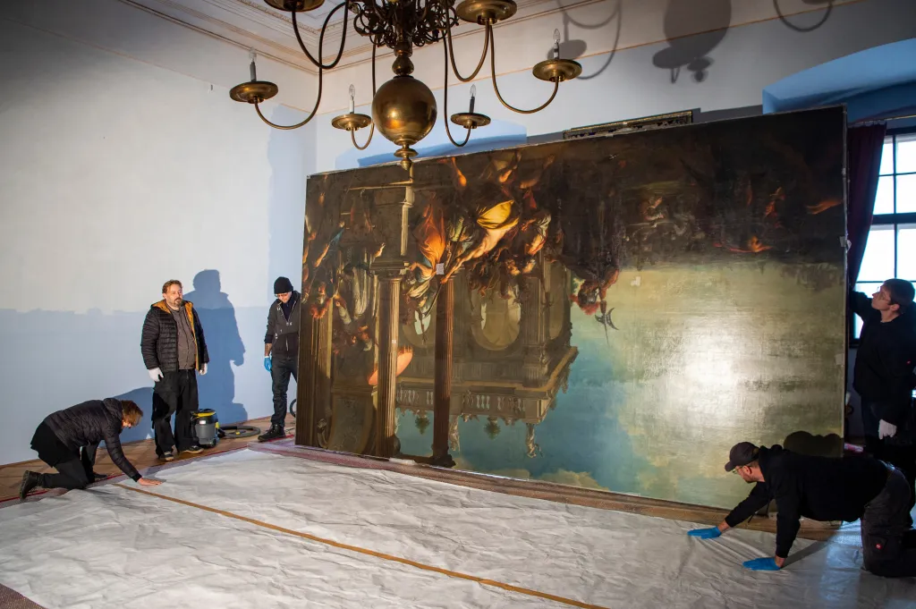 Restaurátoři připravovali převoz vzácného obrazu barokního malíře Petra Brandla