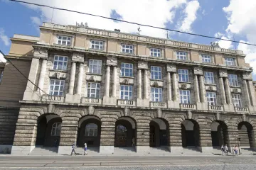 Náměstí Krasnoarmějců 2: Adresa „ostrůvku pozitivní deviace“