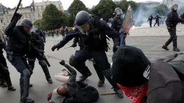 Demonstrace v Paříži