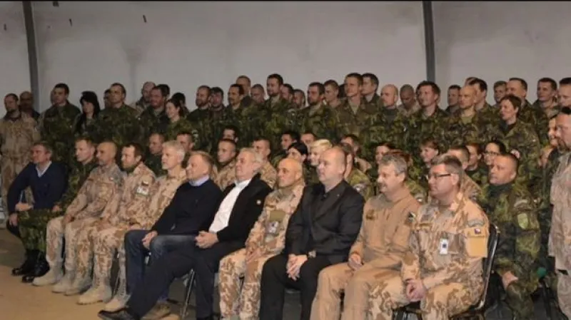 Události ČT o Zemanově návštěvě Afghánistánu