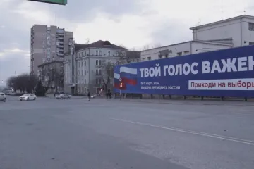 Rusko chce nelegálními volbami v okupovaných částech Ukrajiny ukázat, že má oblast pod kontrolou. Nutí lidi přijmout pas pod hrozbou násilí