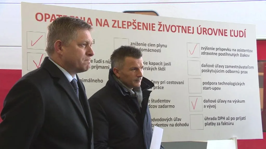 Robert Fico slavnostně uvedl další slevu na železnici