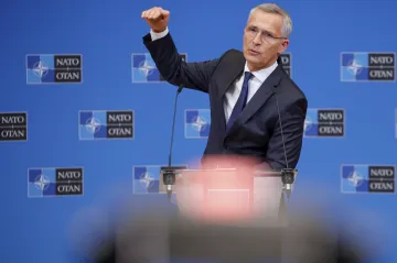 Jednotky rychlé reakce NATO posílí na více než 300 tisíc vojáků, řekl Stoltenberg
