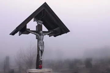 Velikonoce den po dni: Hrob není konečnou stanicí života