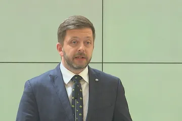 Vláda schválila priority zvládání uprchlické vlny, národním koordinátorem bude Rakušan