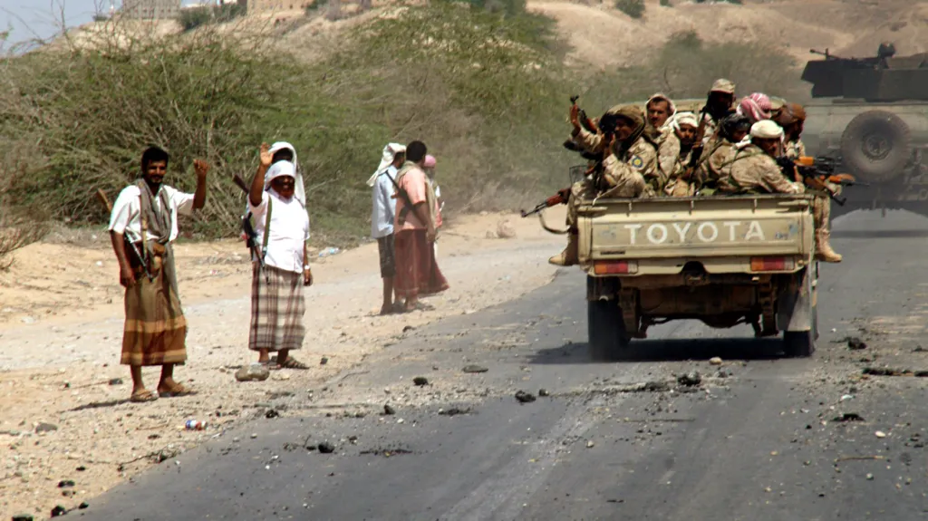 Jemenská armáda bojuje s teroristy