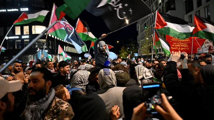 Protest v ulicích Malmö proti účasti Izraele v Eurovizi