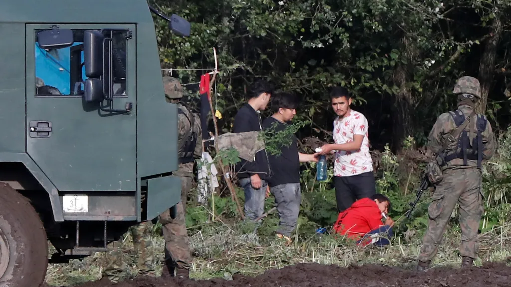 Migranti na polsko-běloruské hranici