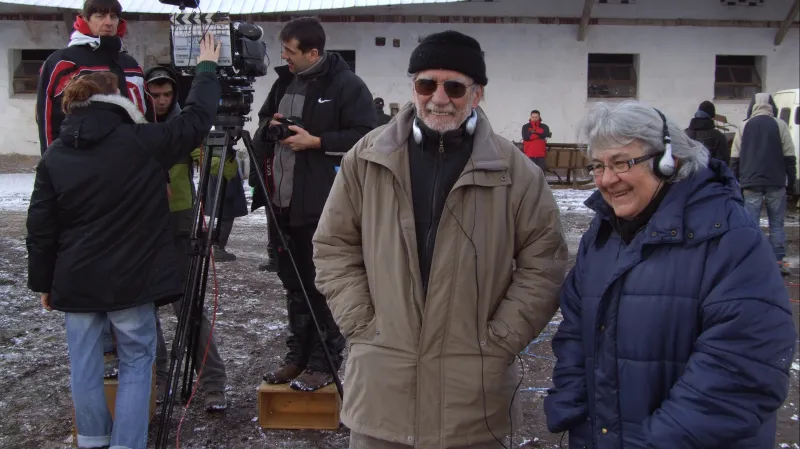 Zdivočelá země IV