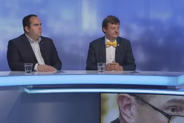 Opozice zřejmě s vyslovením nedůvěry neuspěje. „Ale chceme důkladnou diskusi o vládní politice“