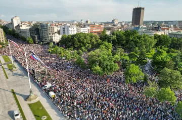 V Srbsku se kvůli nedávným střelbám demonstrovalo proti vládě