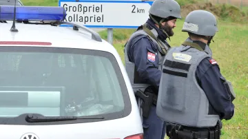 Rakouská policie zasahuje proti pytlákovi v Grossprielu