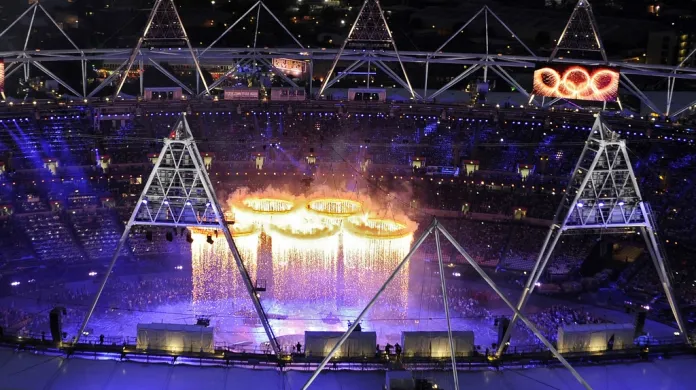 Panorama Olympijského stadionu během zahájení her