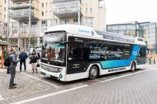 Most jako první v Česku otestuje v provozu vodíkový autobus