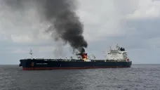 Loď Marlin Luanda po zásahu hútíů