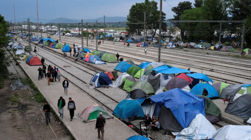 Uprchlíci na řecko-makedonské hranici