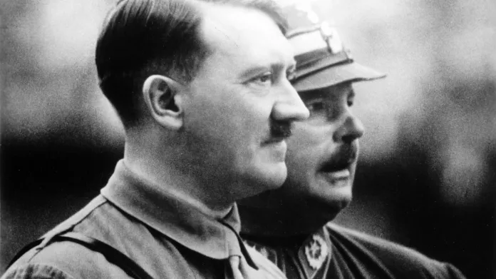 Adolf Hilter a Ernst Röhm