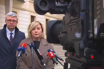 Prezident chce najít prostor pro jednání vlády a opozice o reformě penzí. Sešel se s politiky ANO