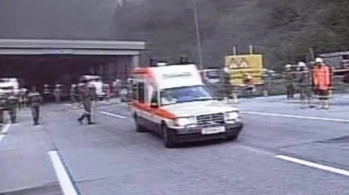 Požár v Tauernském tunelu