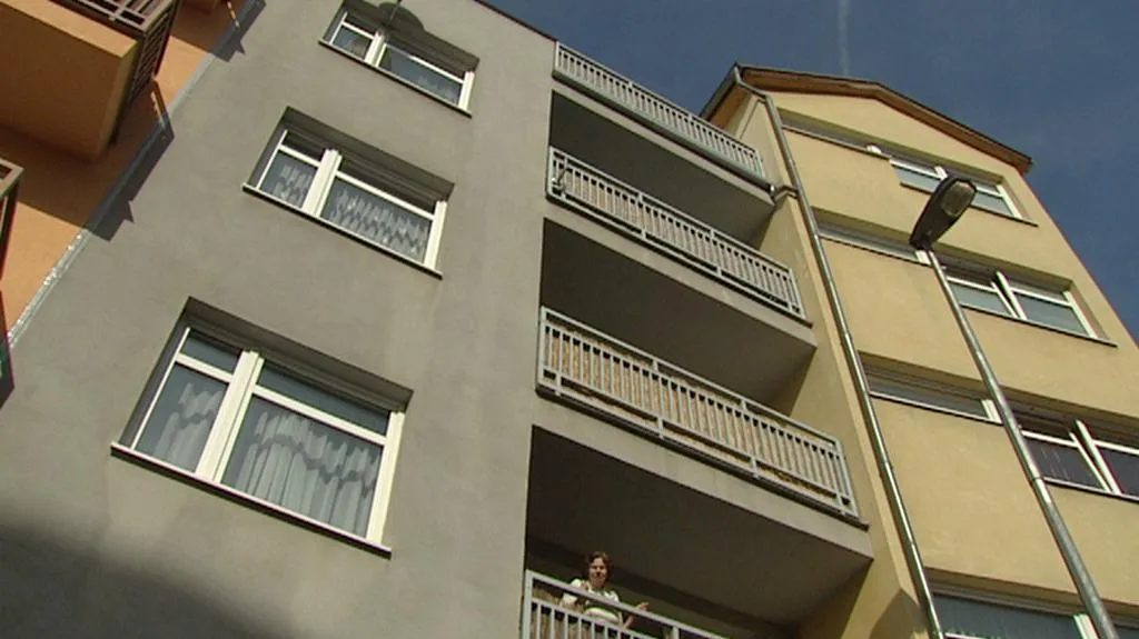 Řadě domů na Praze 4 hrozí zbourání