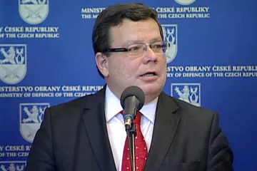 Obrana prodá nemovitosti za 17 milionů