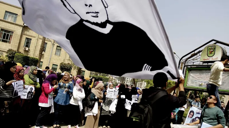 Protesty proti soudu s islamisty