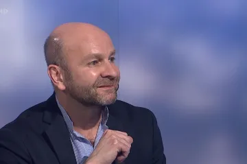 Odpor k potratům spojuje křesťany, ultrapravici i ruské oligarchy, říká obhájce sexuálních práv Datta