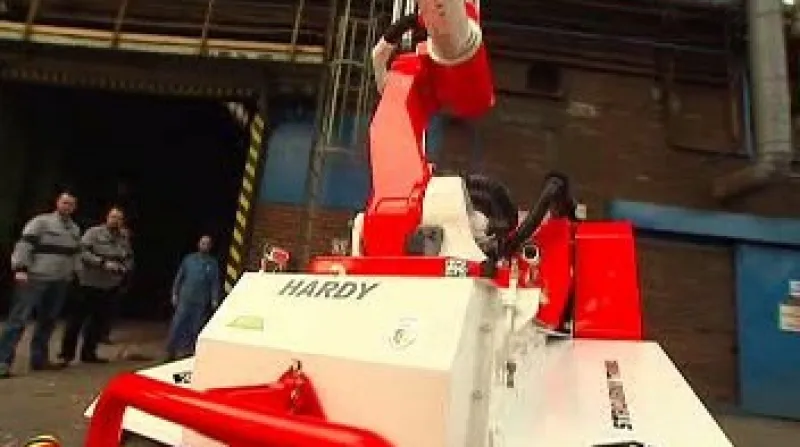 Hasiči a záchranáři se už brzy dočkají nového pomocníka – unikátního robota.