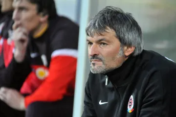 Bohumín trvale uctí Pavla Srníčka. Pojmenuje po něm stadion a turnaj