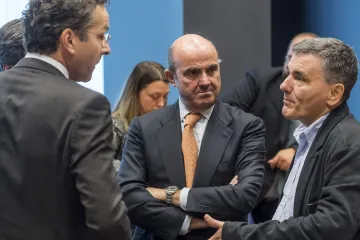 Euroskupina svolila s uvolněním jenom části peněz pro Řecko. Atény musí ještě dodat statistiky